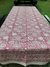 Load image into Gallery viewer, NEELA PINK Table Cover and Napkins Set
